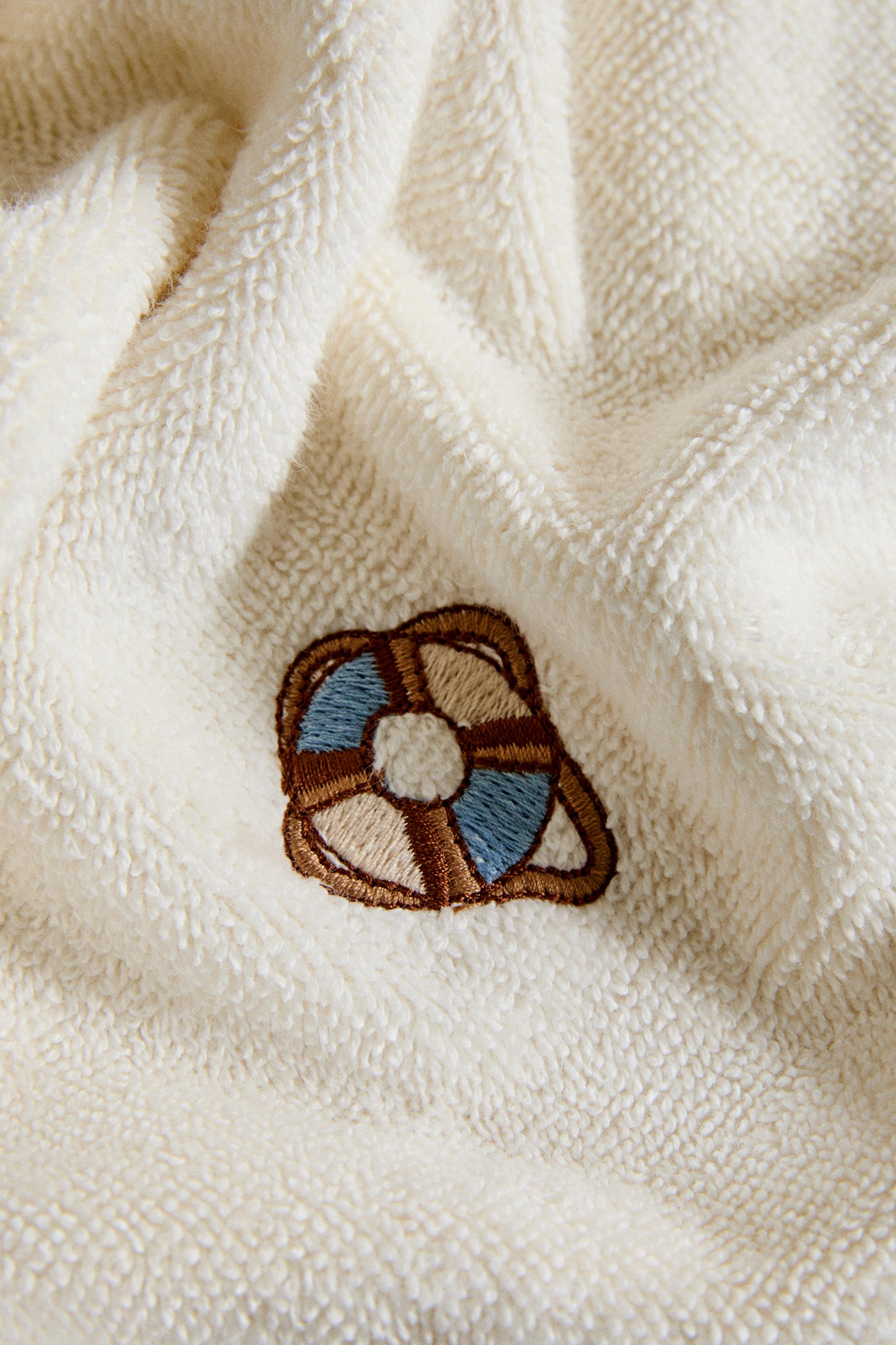 SERVIETTE BAIN BRODERIES CÔTIÈRES